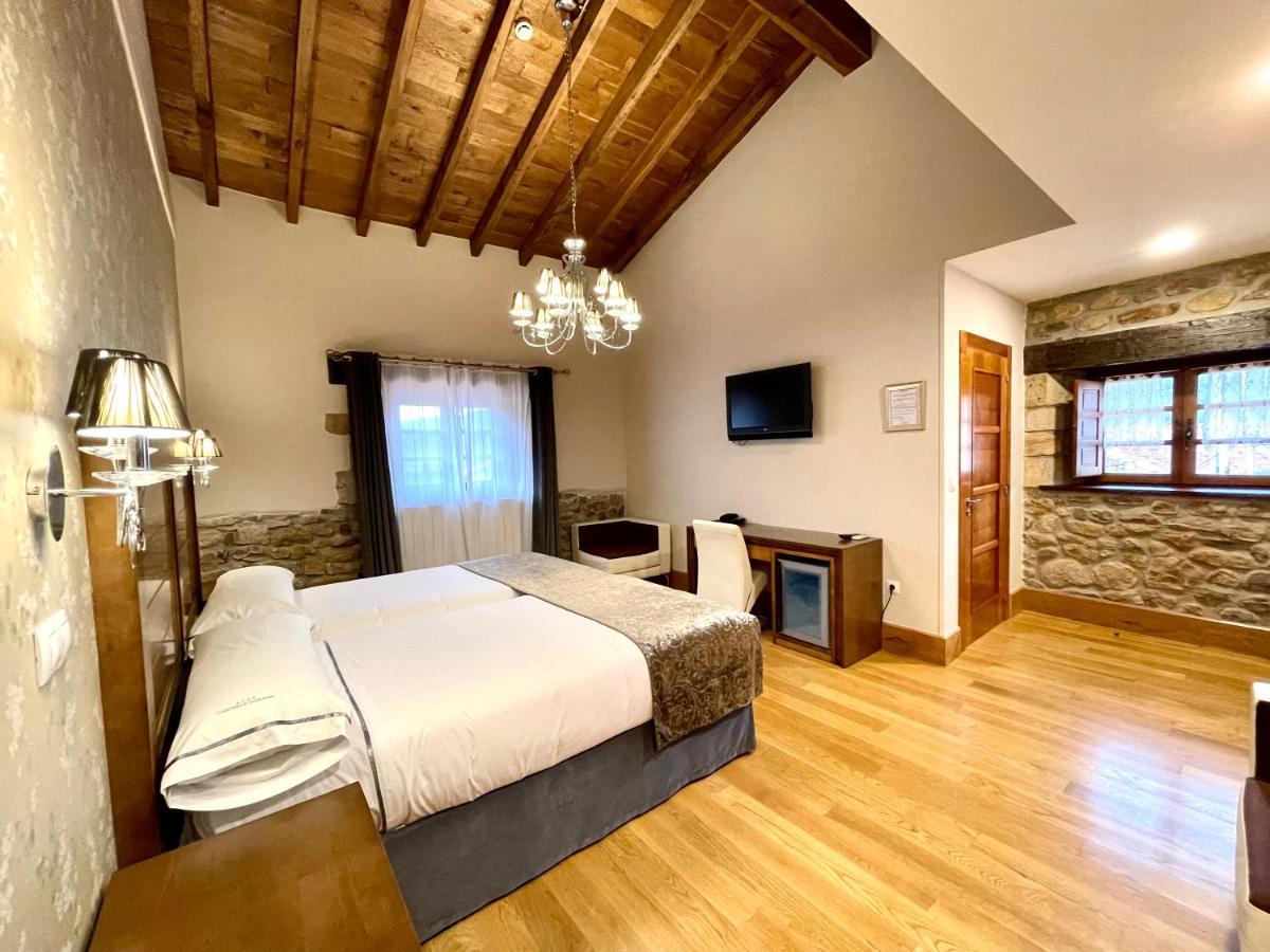 Akla Hotel Suites Valles Pasiegos Saro ภายนอก รูปภาพ