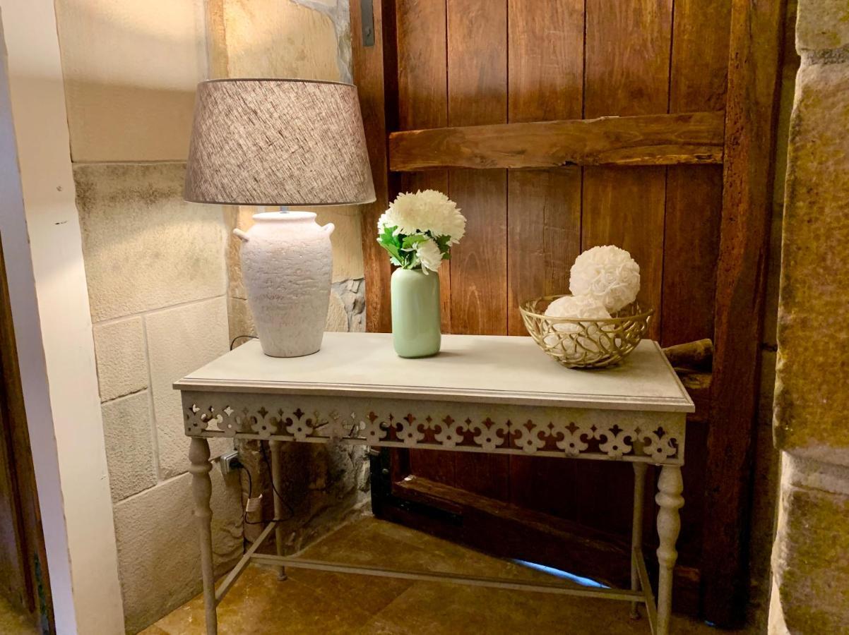 Akla Hotel Suites Valles Pasiegos Saro ภายนอก รูปภาพ